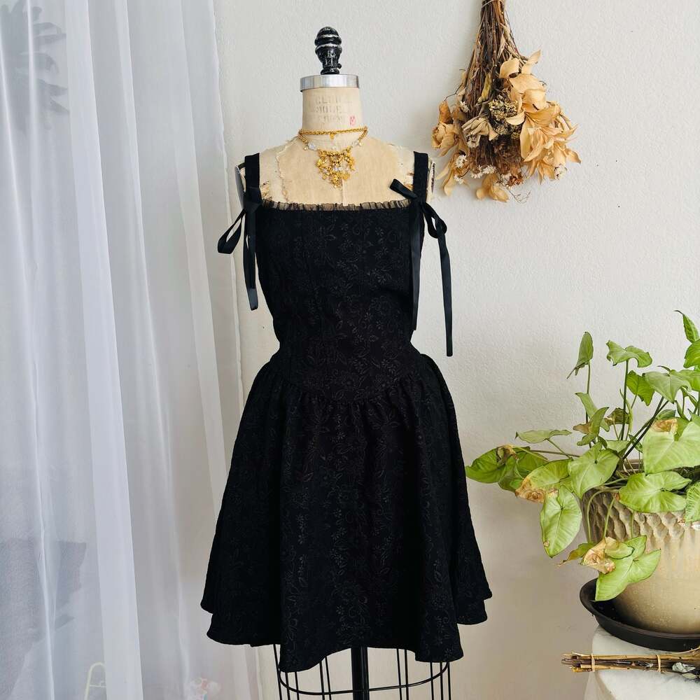 SHEIN MOD Solid Knot Detail Jacquard Cami Dress,